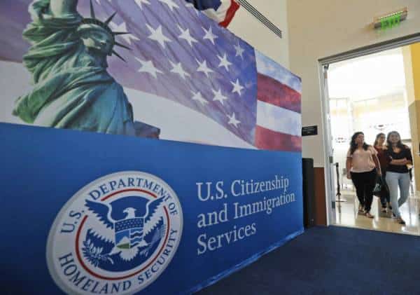 ההשבעות לאזרחות וראיונות הגרין הקארד חוזרים לפעילות: כך יראו משרדי ההגירה בעידן הקורונה