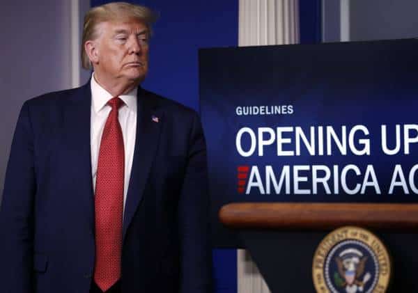הנשיא טראמפ הציג תוכנית תלת-שלבית לפתיחה מחודשת של הכלכלה האמריקאית