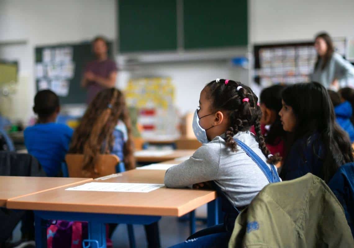 דו"ח ה-CDC מאשש את החששות: תחלואת הקורונה מזנקת בבתי הספר שבהם לא הוכרזה חובת מסכות