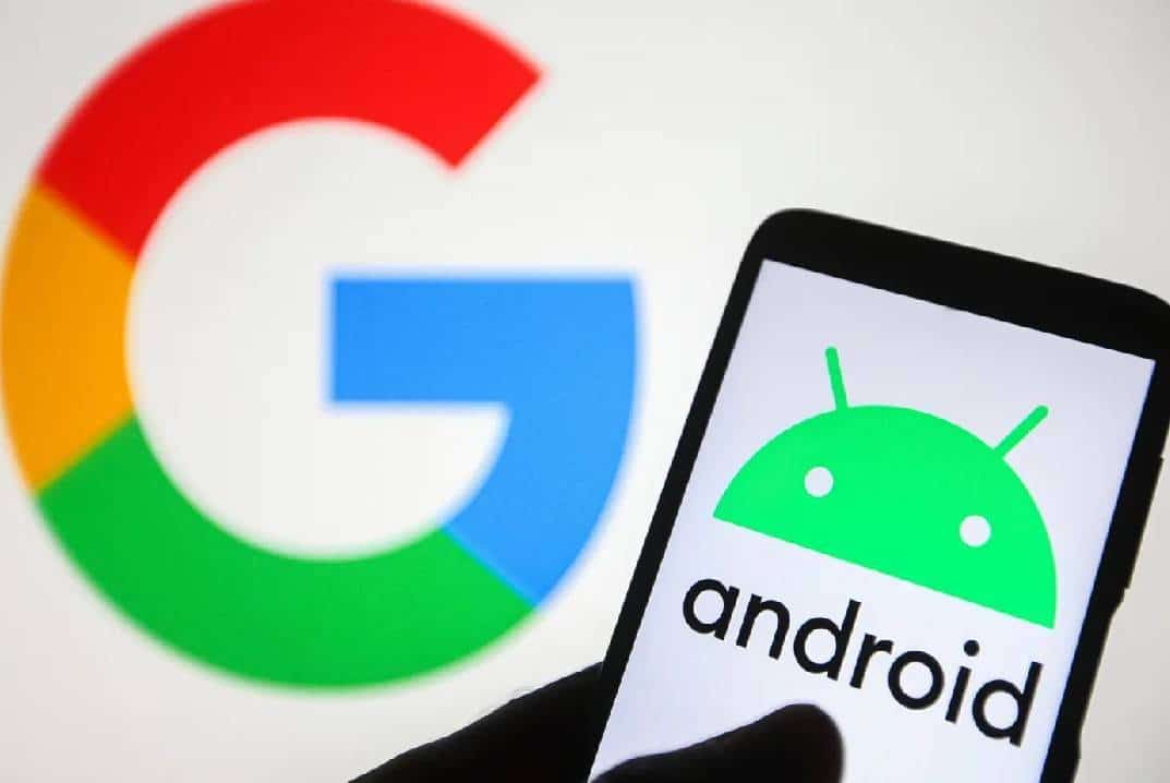 גוגל מזהירה מפני אפליקציה נסתרת שמאפשרת לזרים להקליט ולעקוב אחריכם