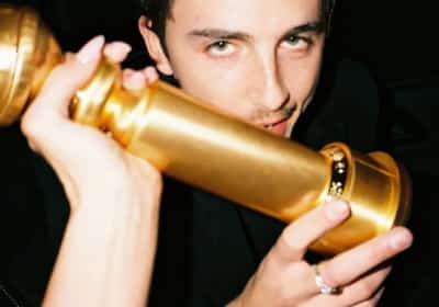 לקח לטימותי שאלאמה שלוש שנים לפרסם משהו על קיילי ג'נר. וגם עכשיו - זו רק היד שלה