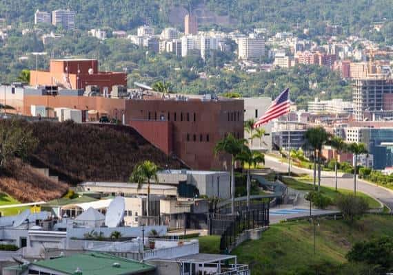 וושינגטון מחזירה את כל הסגל הדיפלומטי מוונצואלה: "הצוות מקשה על המדיניות"