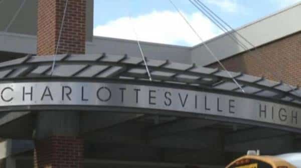 בתי הספר בשרלוטסוויל סגורים כבר יומיים בשל איומים על תלמידים בני מיעוטים