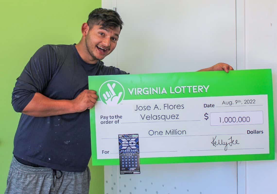 צעיר חשב שזכה ב-600 דולר, כאשר הגיע למשרדי הלוטו חיכתה לו הפתעה נעימה במיוחד