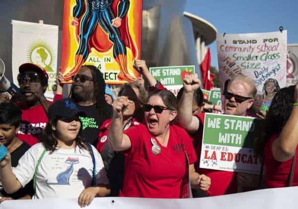 לקראת שביתה במערכת החינוך בלוס אנג'לס? ארגון המורים יצא בהכרזה דרמטית