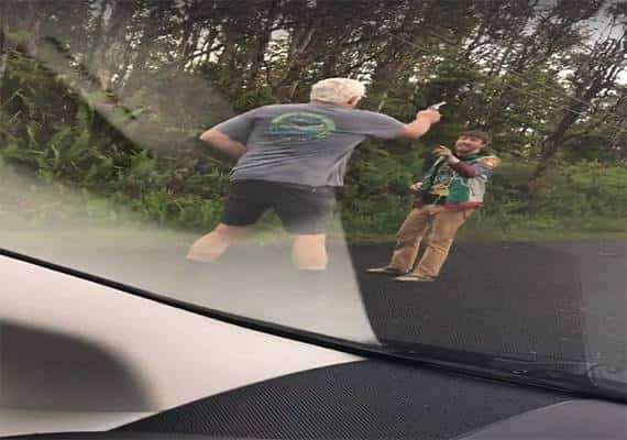 אווירה מתוחה בהוואי: תושב נורה על ידי שכן בזמן שניסה לחזור לביתו