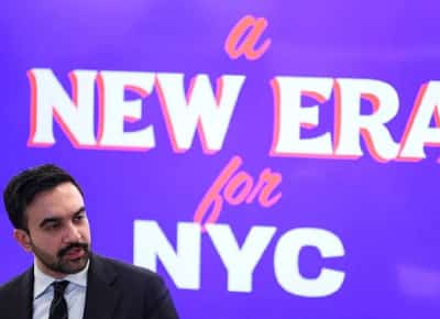 דו״ח מטלטל: חמישית מצוות המעבר של ראש עיריית ניו יורק הנבחר קשורה לארגונים אנטי־ציוניים קיצוניים