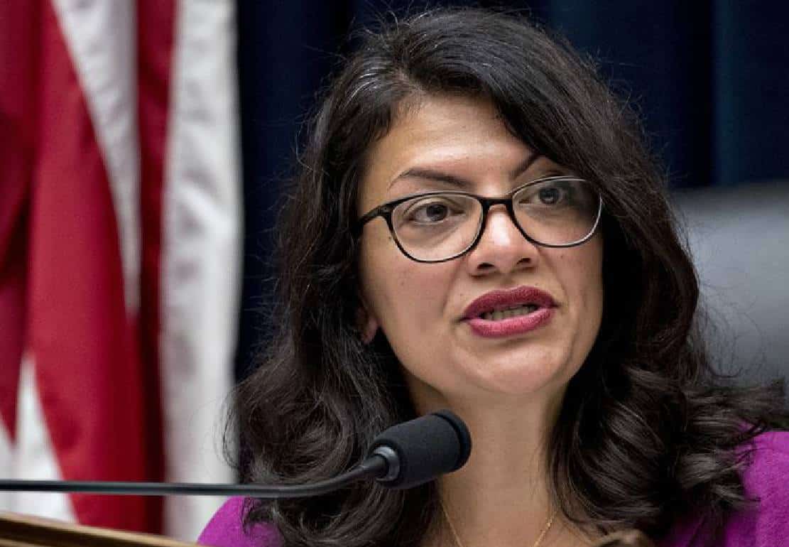 תמיכה אמריקאית בטרור? חברת הקונגרס רשידה טליב השתתפה, ונאמה ב"תערוכת אמנות" אנטישמית ואנטי-ישראלית‏ בלב ארה"ב