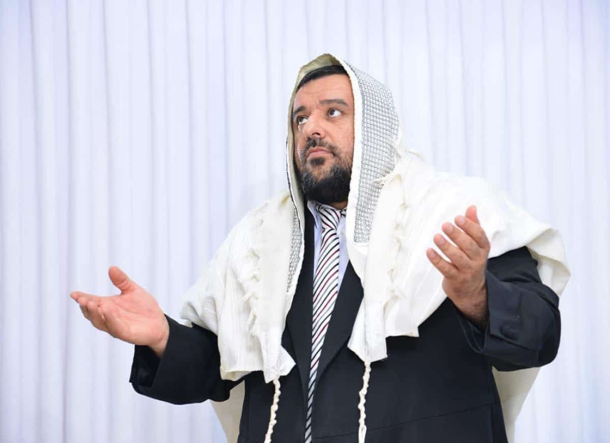 המקובל מאיר מסלטי, ׳המאיר לבריות׳ הפך לאחד השמות המוכרים בישראל בעולם הרוחניות היהודית. הוא זכה להד תקשורתי גדול כשהסיר את הכישוף שהוטל על הזמר דודו א