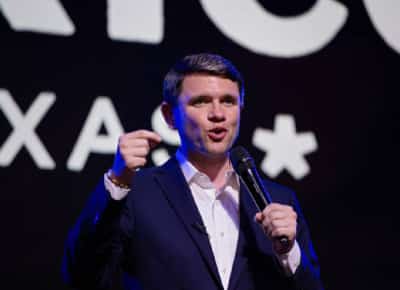 טקסס מתערערת: מועמד דמוקרטי צעיר מאיים על שלושה עשורים של שלטון רפובליקני