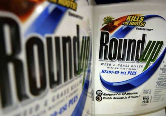 חברת מונסנטו חויבה לפצות אדם גוסס בכ-300 מיליון דולר בעקבות חשיפה לחומר הדברה