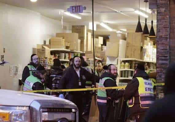 "יהודים הפכו ליעד לאלימות ברחבי ארה"ב": הוגברה הכוננות בעקבות מרחץ הדמים במרכול הכשר 