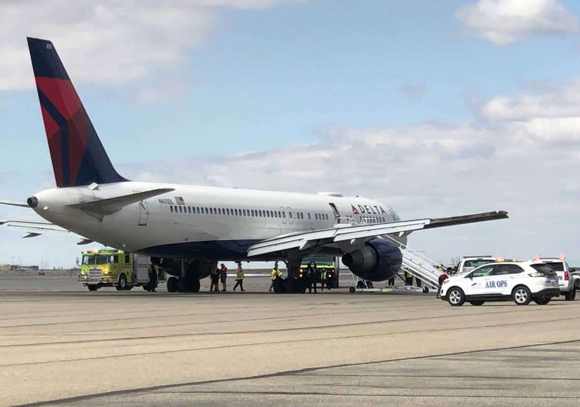 בהלה בשחקים: טיסת צ'רטר ועליה שחקני NBA נאלצה לבצע נחיתת חירום בעקבות הפגיעה בציפורים