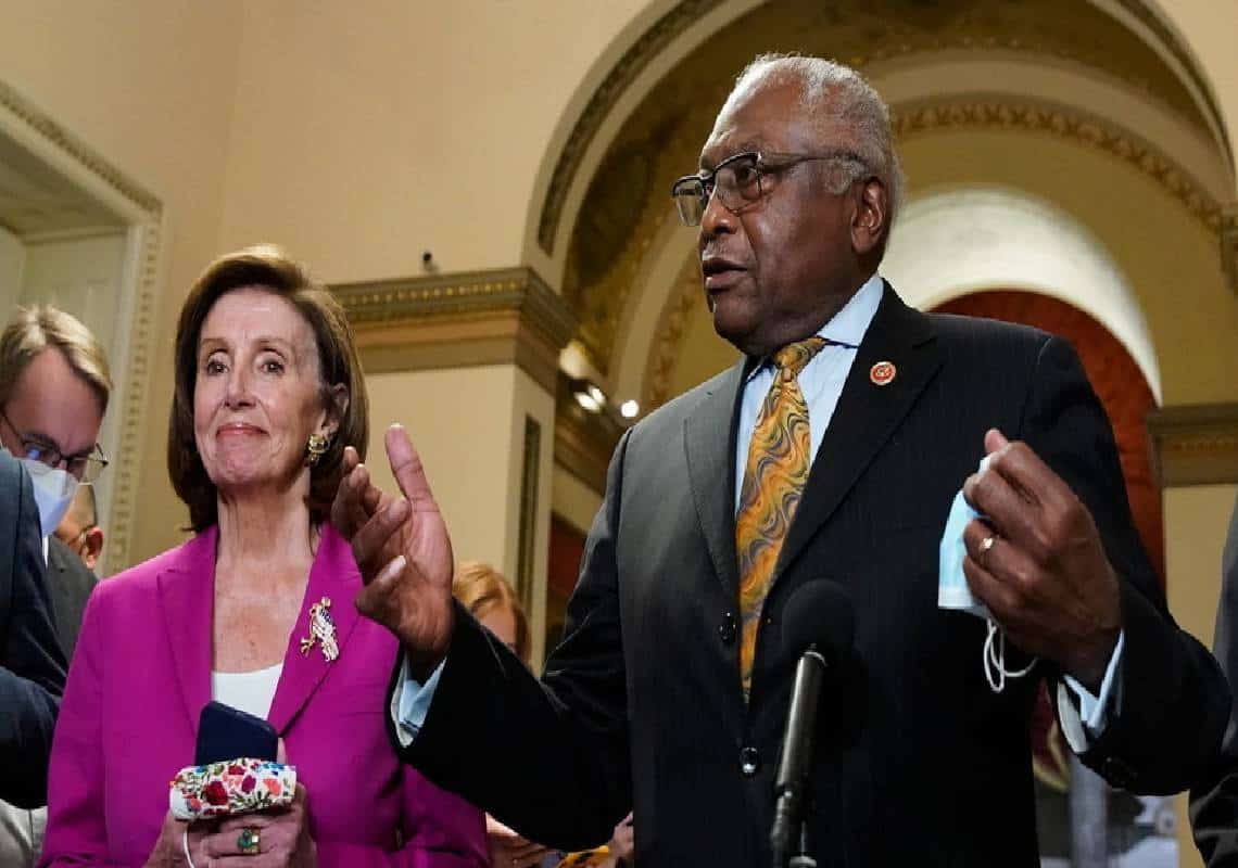 היסטוריה: חוק התשתיות על סך טריליון דולרים אושר בקונגרס