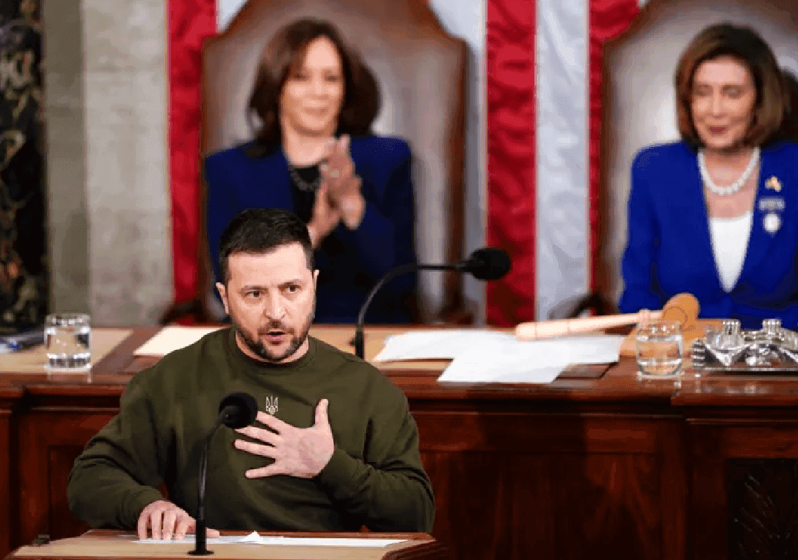 זלנסקי מגיב לביקורת של הרפובליקנים: "הכסף שלכם הוא לא צדקה"