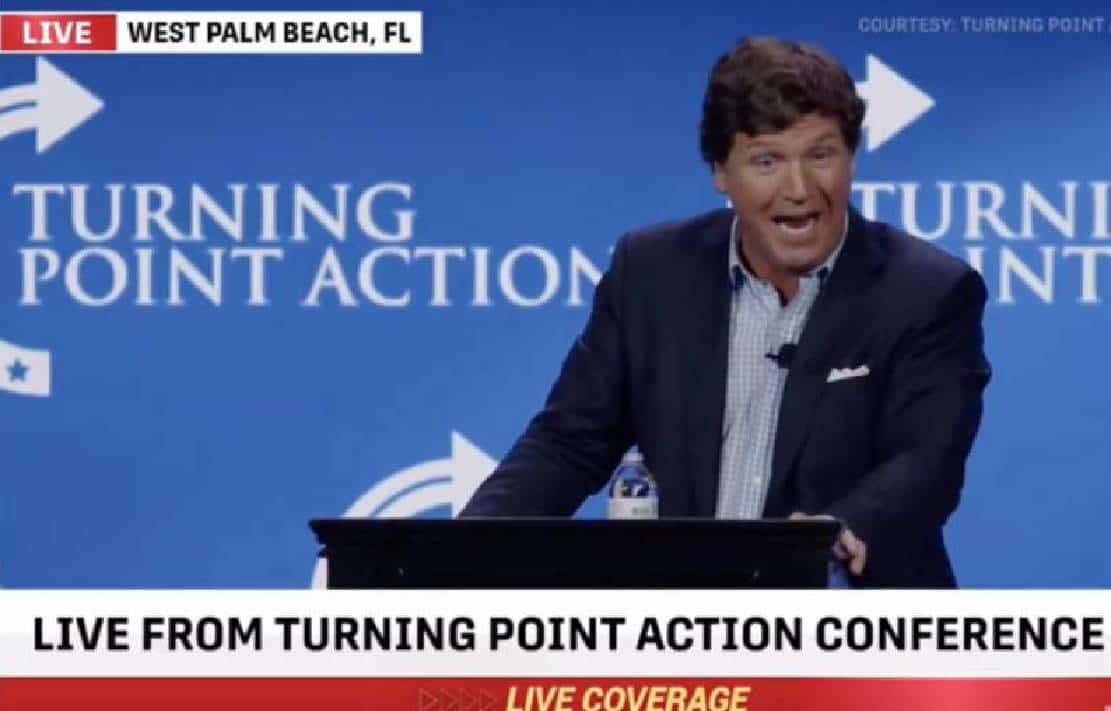 איבד את זה? הטענה הסנסציונית של ‏טאקר קרלסון: "כימיקלים במים הופכים צפרדעים להומוסקסואליות"‏