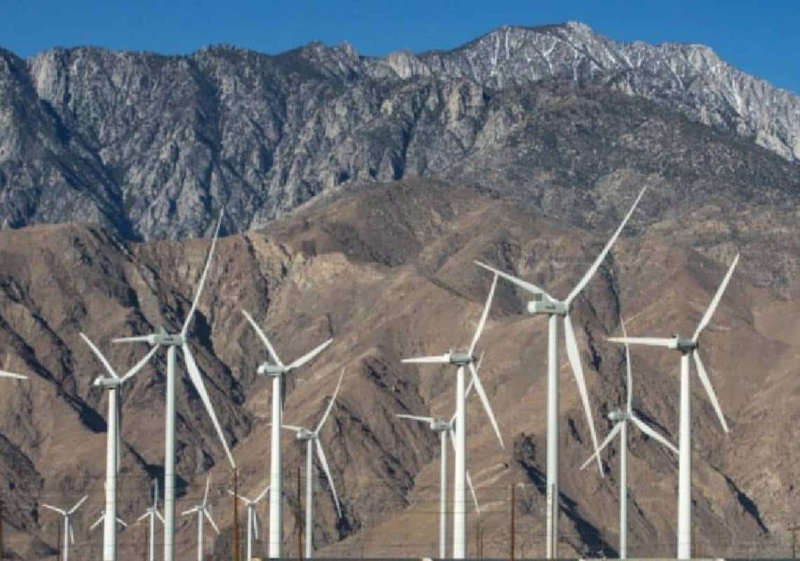 חיים באמריקה? תתכוננו ל'קיץ מהגיהנום'  - הפסקות חשמל בכל רחבי אמריקה ומחירי חשמל, דלק, וגז מטורפים צפויים 