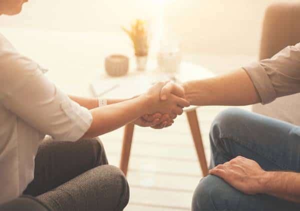 מיוחד ליום כיפור: ועל עבירות שבין אדם לחברו... אולי עדיף צדק מאחה