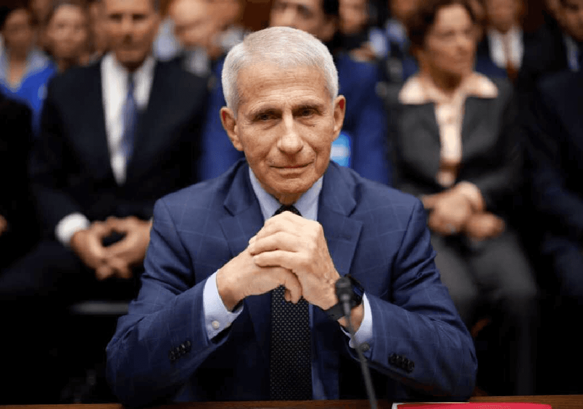 ה-FBI חוקר את מקור הקורונה: אותרו טלפון וכוננים של ד"ר פאוצ'י 