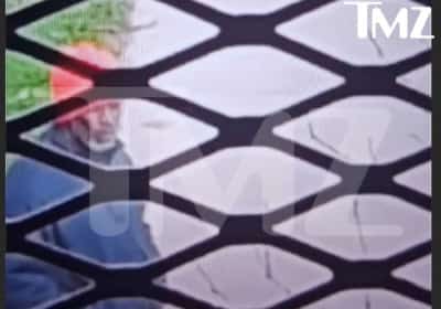 תמונות ראשונות מהכלא: שון 'דידי' קומבס מבלה עם אסירים בחצר בית הסוהר