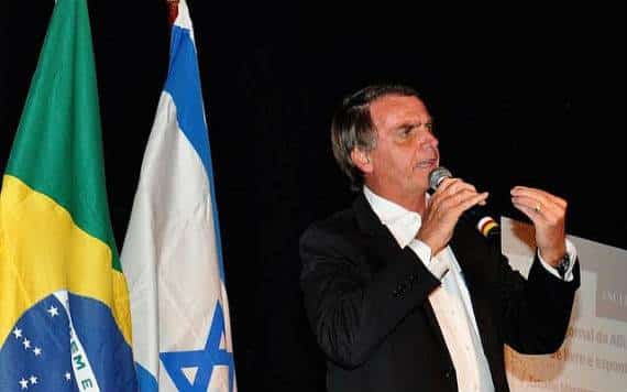 "טראמפ הברזילאי" הולך בעקבות המקור: הודיע כי יעביר את שגרירות ארצו לירושלים