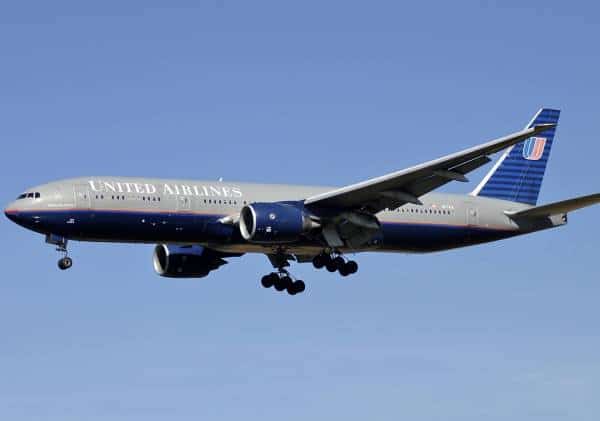 לא ג'מבו ולא דרימליינר: המטוס ששינה את עולם התעופה חוגג 25 שנה