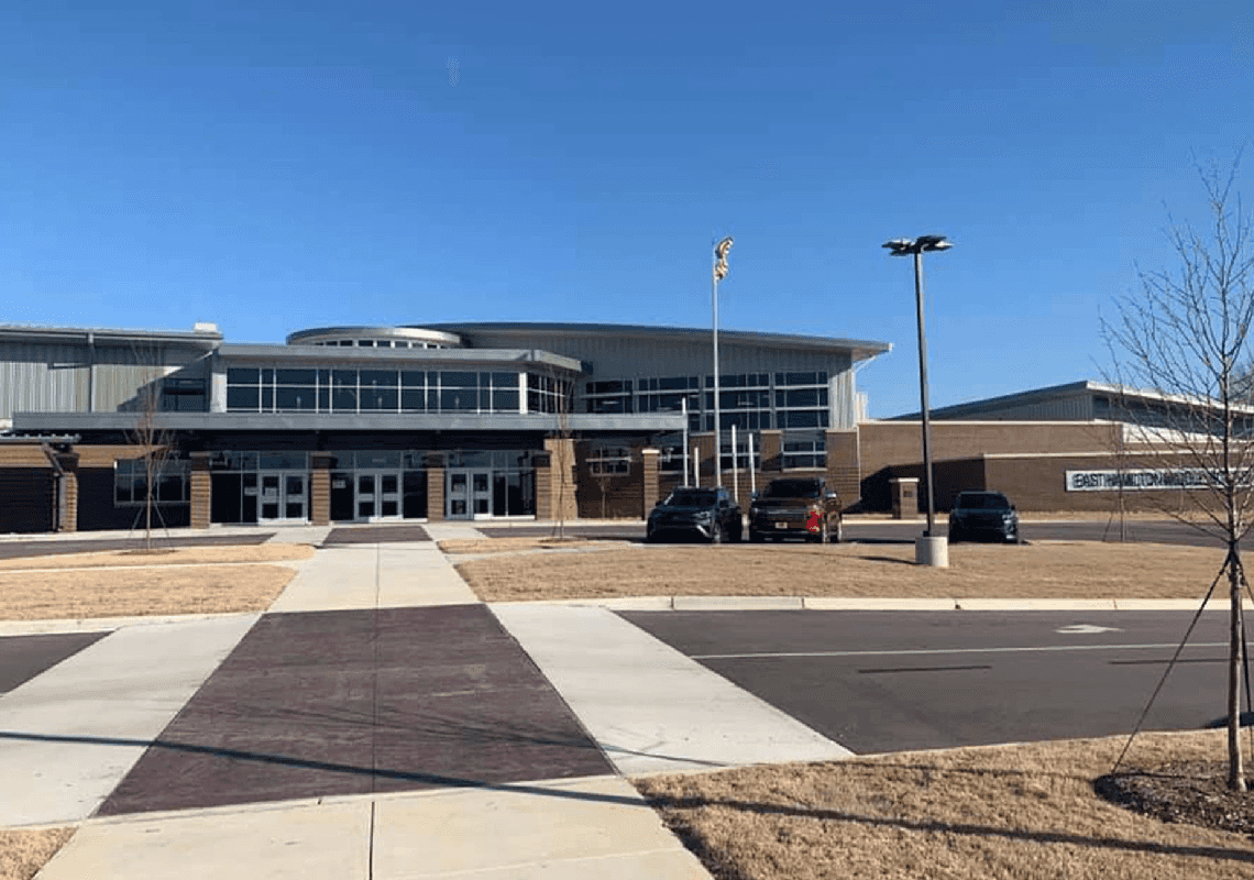 האשמות נגד מורה לברית החדשה: לימדה בכיתה "איך לענות יהודי"