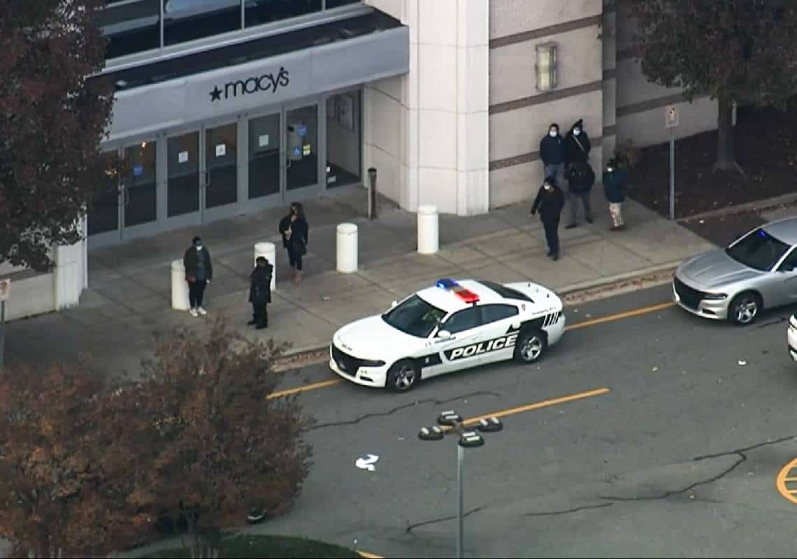 צפון קרוליינה: 6 פצועים באירוע ירי במרכז קניות