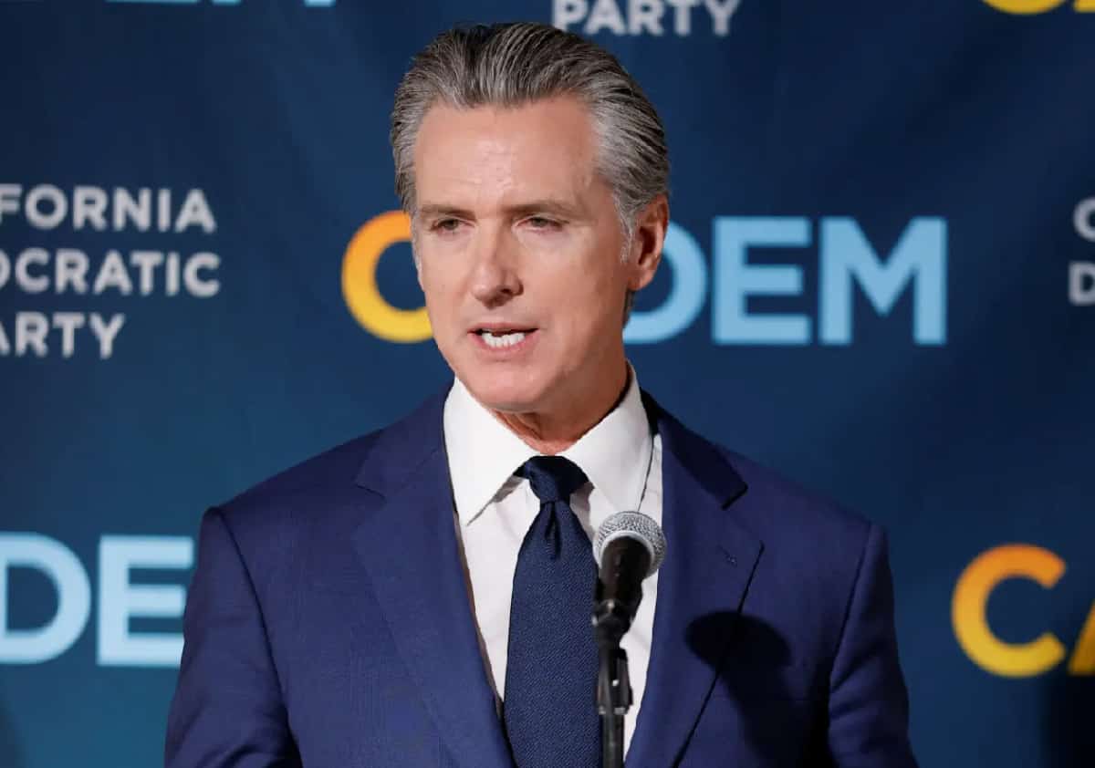 קליפורניה במוקד: טענות להונאות ובזבוז כספי ציבור בהיקף של רבע טריליון דולר