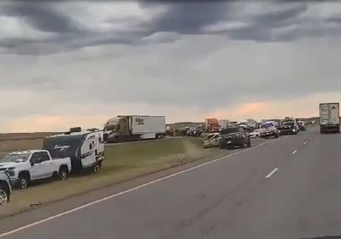 מונטנה: הרוגים בתאונת שרשרת בין עשרות כלי רכב