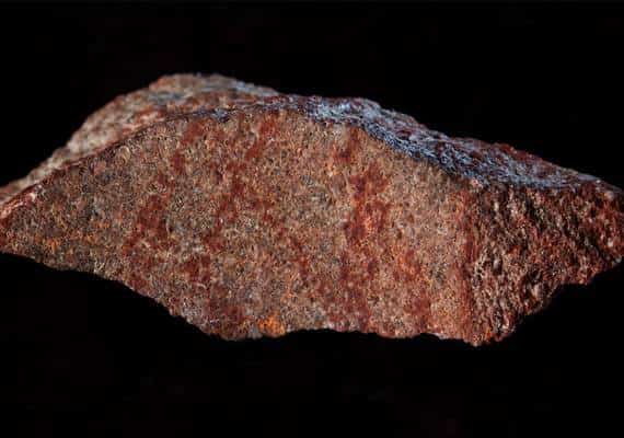 תגלית ארכיאולוגית נדירה: ציור בן 73 אלף שנה נמצא בדרום אפריקה