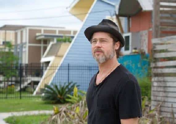 תביעה ייצוגית נגד בראד פיט וקרן הצדקה שלו לנפגעי קטרינה