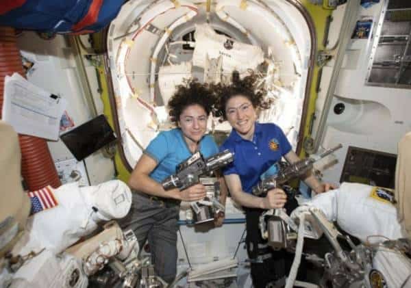 היסטוריה בנאס"א: "הליכת חלל" תבוצע רק ע"י אסטרונאוטיות