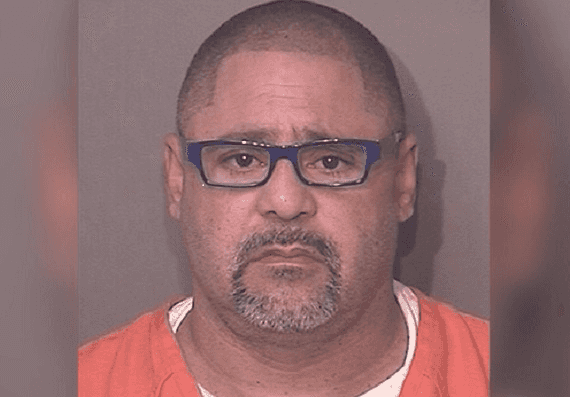 פלורידה: אדם נאשם כי ניסה לשרוף עברייני מין למוות