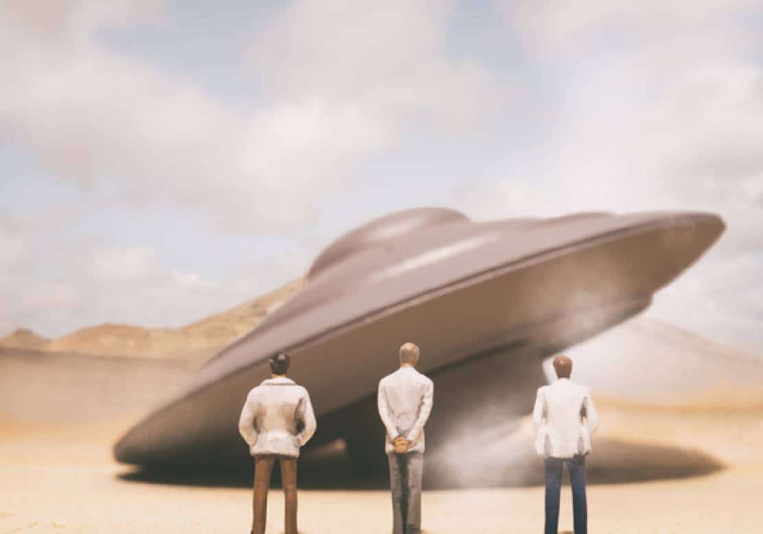 קצין מודיעין בחיל האוויר האמריקני : "‏הפנטגון מסתיר חלליות חייזריות"