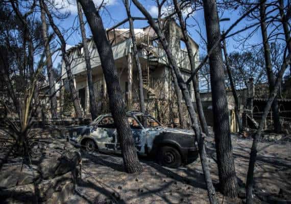 מניין ההרוגים בשריפות ביוון עלה ל-80, רבים נעדרים