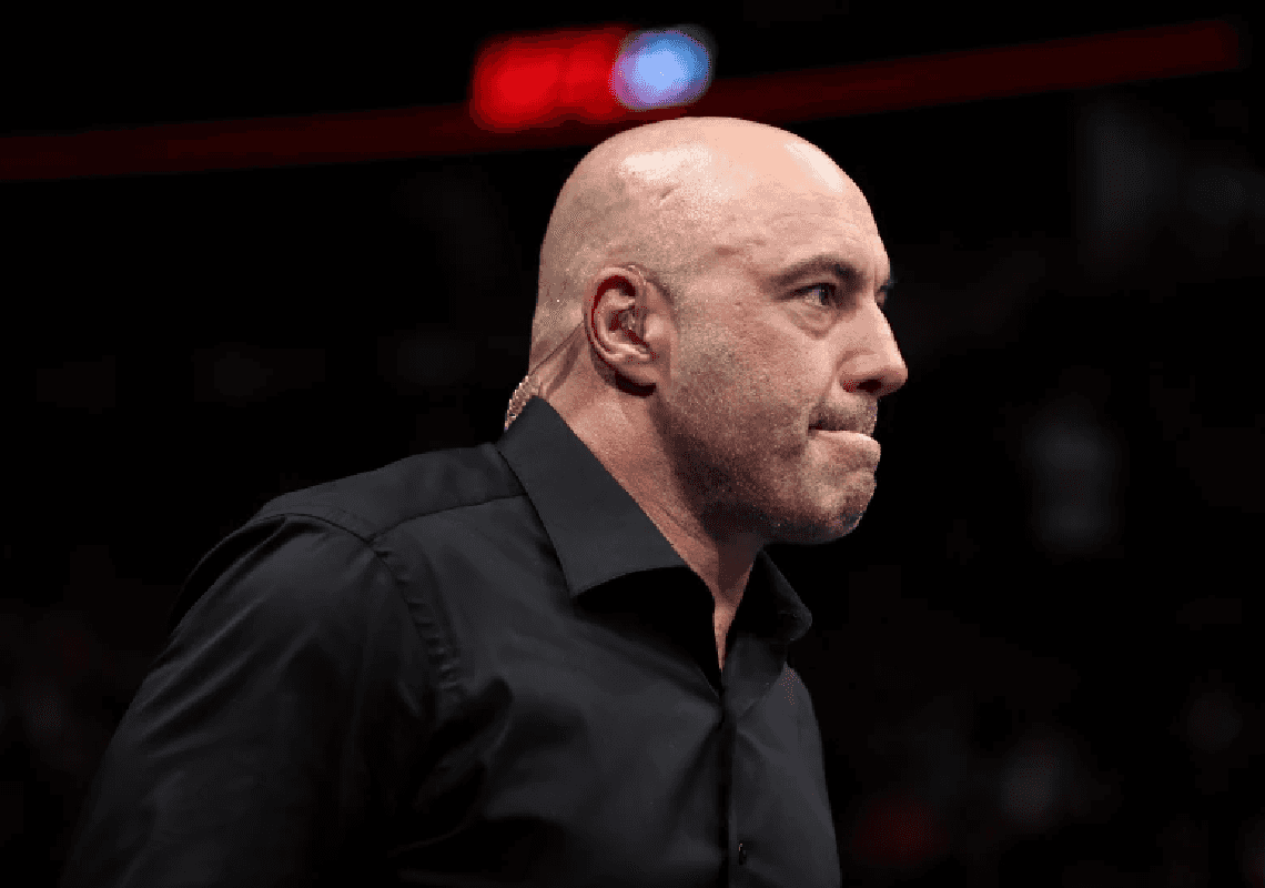 ג'ון רוגן תוקף: "התקשורת יוצרת תקדים מסוכן – מסירה מידע שלא נוח ומבססת נרטיב"