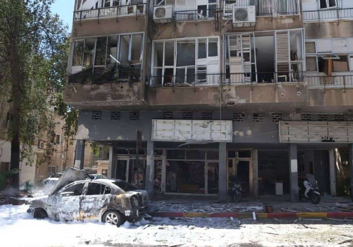 דעה: למוטט אבל בשכל