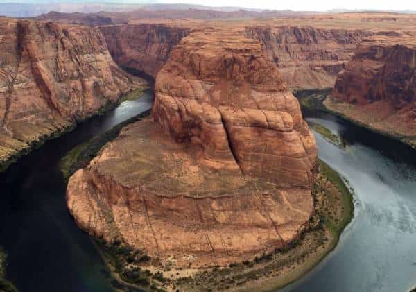 אסון במהלך החג: נערה צנחה אל מותה מגובה רב בגרנד קניון