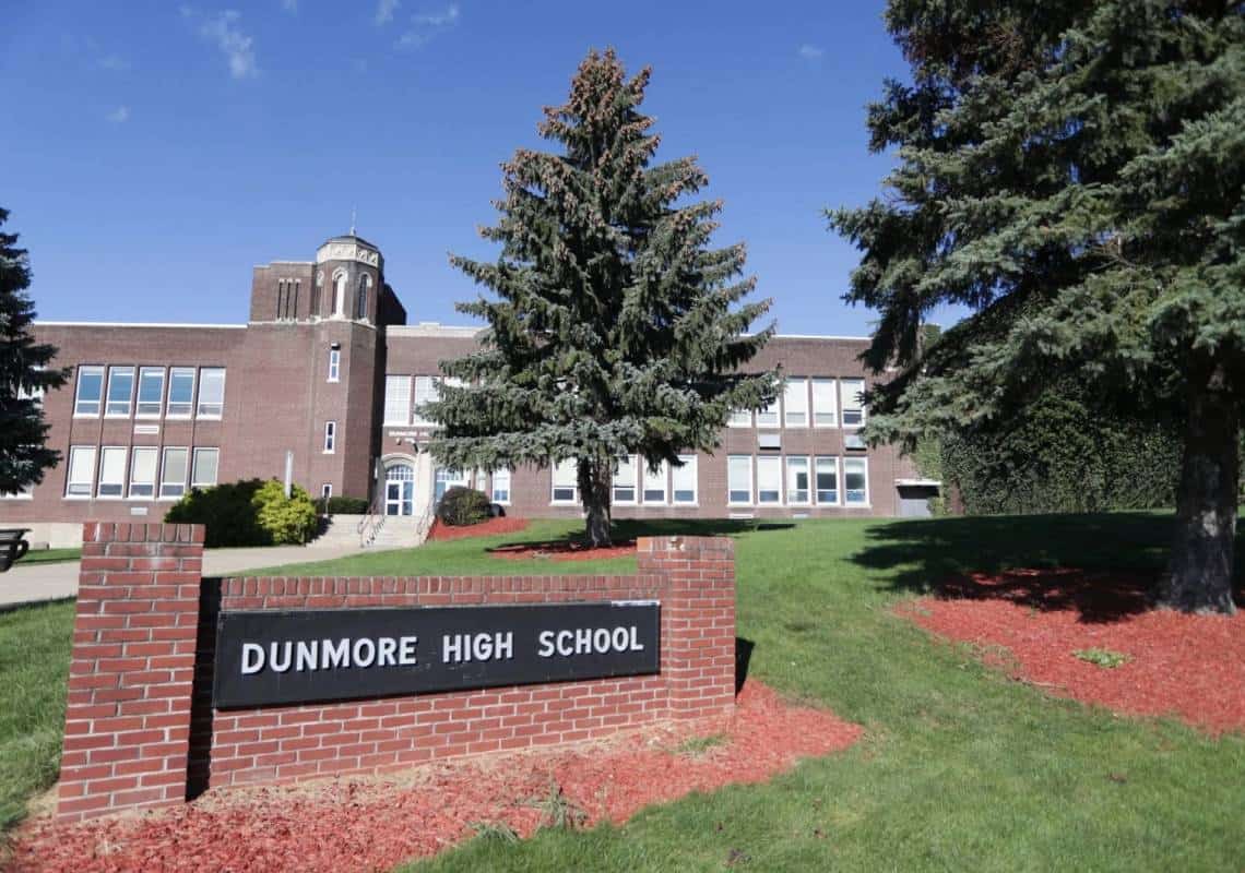 "קיבלו השראה מהטבח בקולומביין": ארבעה נערים נעצרו בחשד שתכננו לבצע אירוע ירי המוני בתיכון