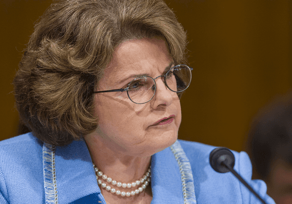 סופו של עידן? המפלגה הדמוקרטית בקליפורניה דחתה את פיינסטין בהצבעה מהדהדת