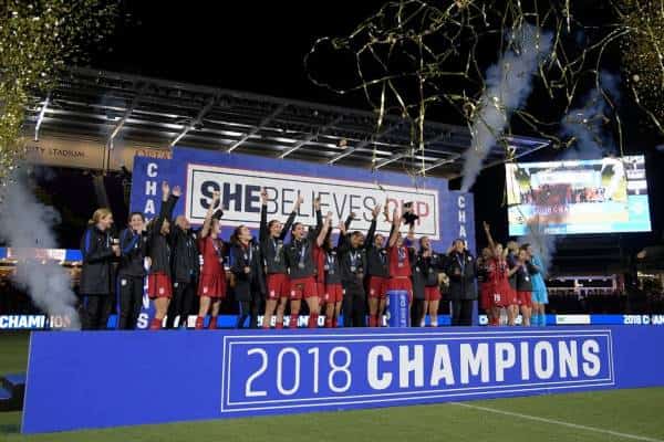 ביום האישה הבינלאומי: כדורגלניות הנבחרת מאשימות את ההתאחדות באפליה