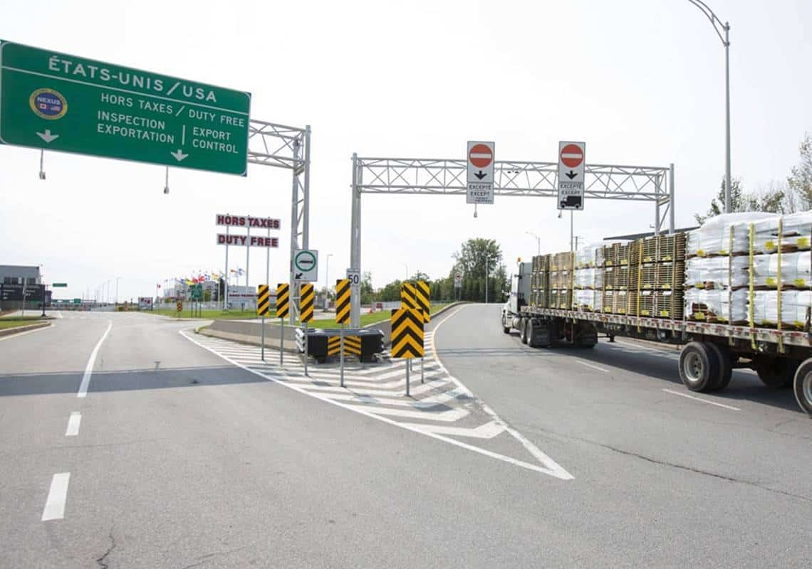 לאחר 16 חודשי סגירה: קנדה נפתחת מחדש לתיירים אמריקאים