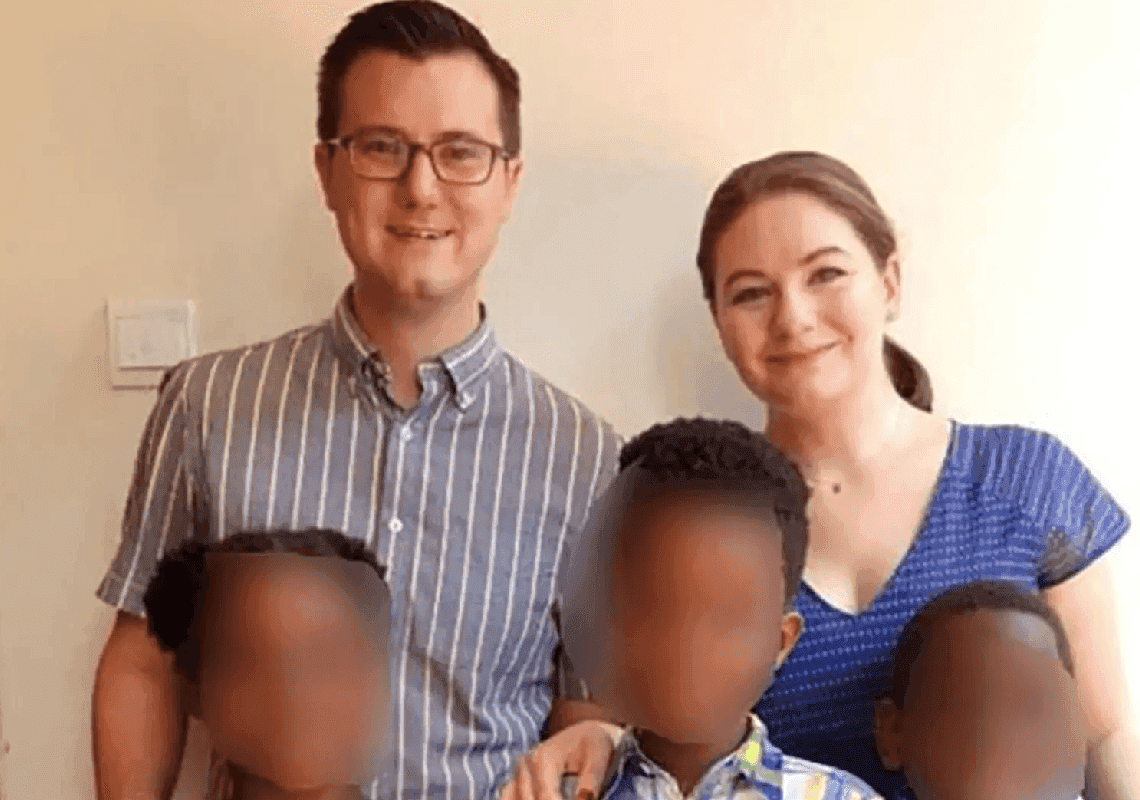 זוג אמריקאי מואשם בסחר והתעללות בילדים - ועומד בפני עונש מוות באוגנדה 