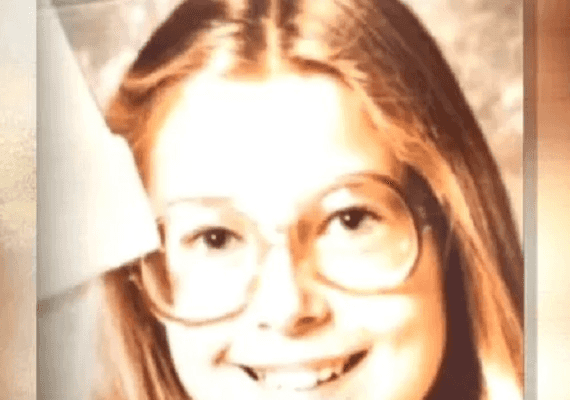 אחרי 32 שנה - החשוד ברצח בת 12 נעצר בזכות DNA על מפית