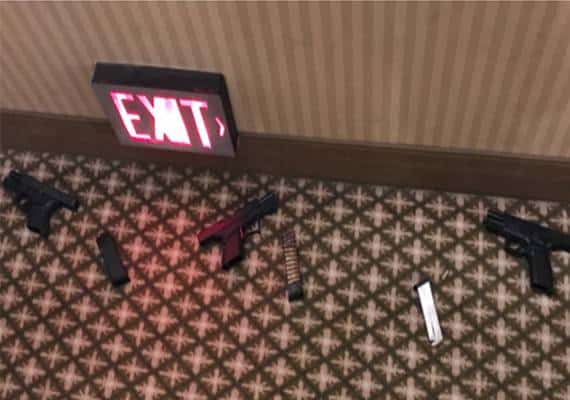 פחות משנה לאחר הטבח: עצורים והחרמת כלי נשק במהלך פשיטה על בית מלון בלאס וגאס