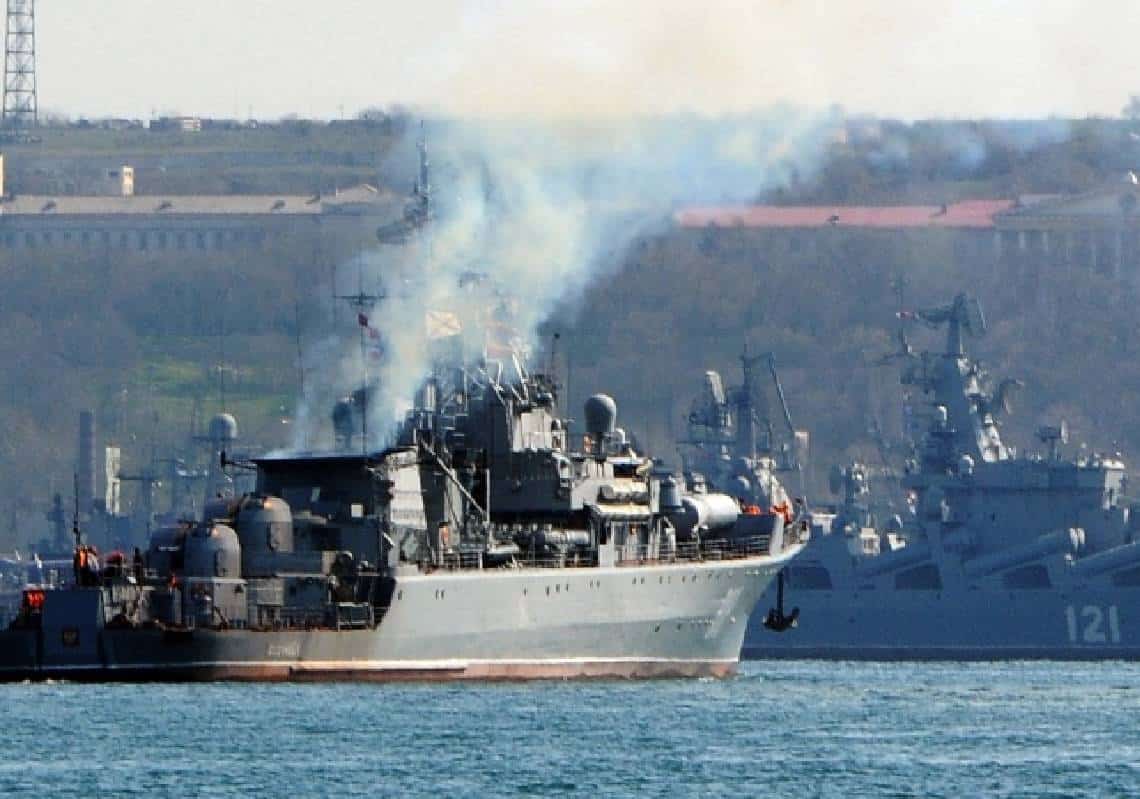 פקידים אמריקנים מטילים פצצה אנטי-רוסית: "ארה"ב עזרה לאוקראינה לחסל 510 חיילים ולהטביע את המשחתת מוסקבה"