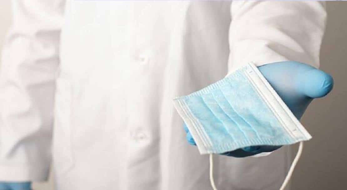 ‏זה באמת קורה: חובת עטיית מסכות, ומעקב מגעים חוזרת למכללות ולמשרדים‏