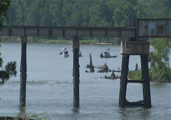 יוסטון: ילדה טבעה למוות בעת שניסתה להציל את אמה