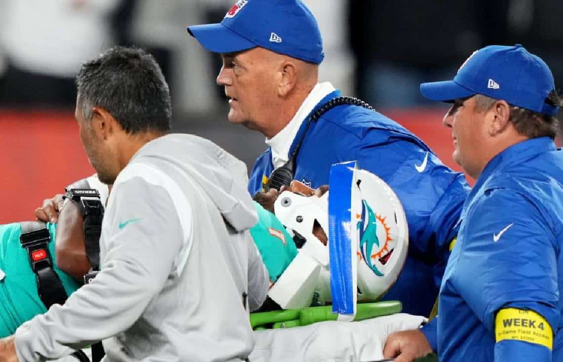 "אתבע את ליגת ה-NFL על ניסיון רצח של שחקן בכיר"